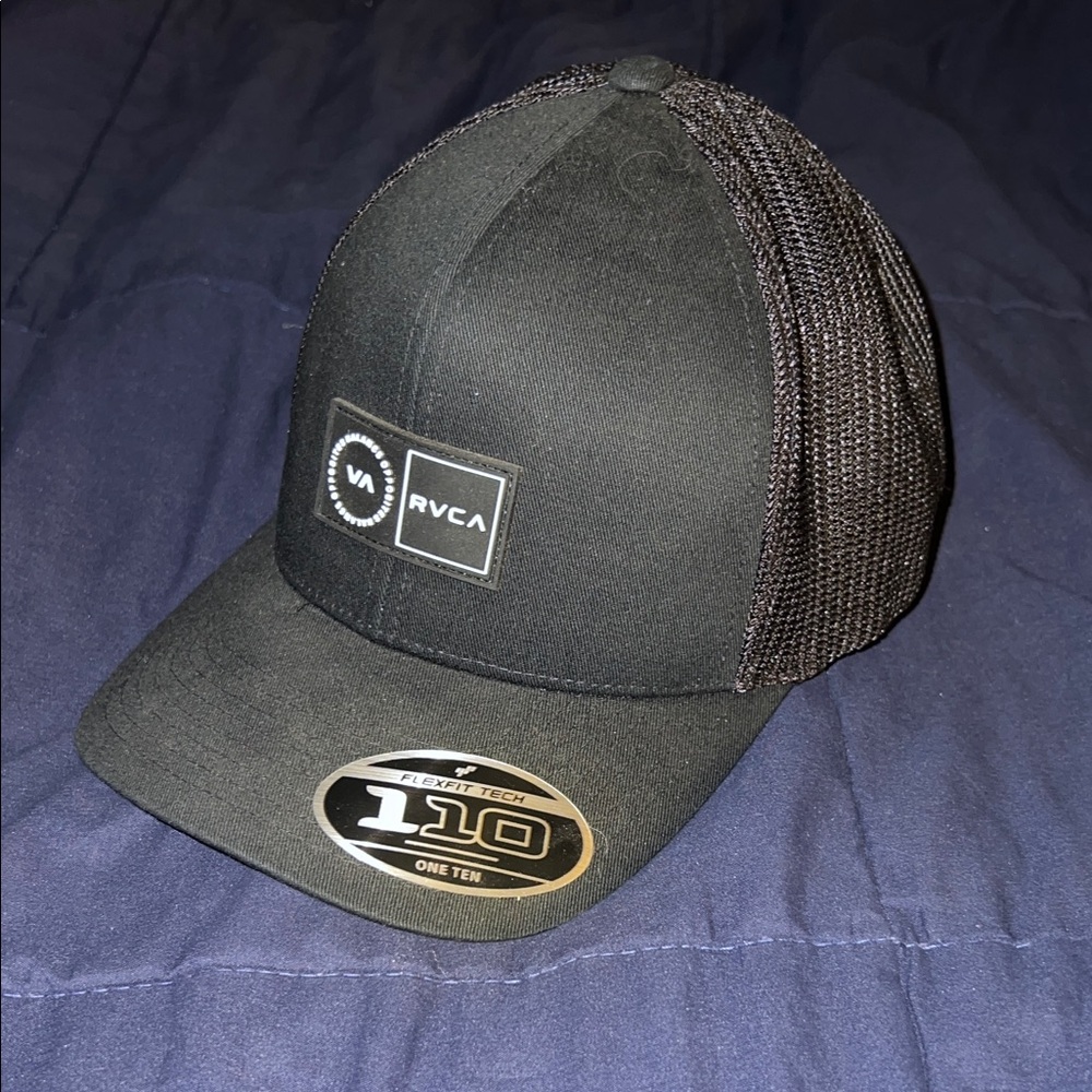 RVCA Black and Black Mesh Snapback Hat